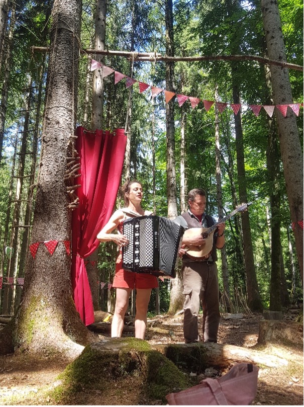 spectacle de la compagnie la Pie qui Chante Fondation Homme et Nature